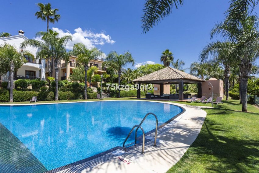 R5049391-Villa-For-Sale-Marbella-Detached-6-Beds-765-Built-3