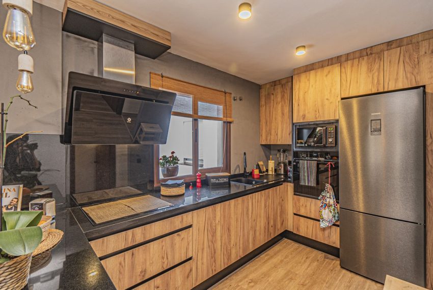 R5049523-Apartment-For-Sale-Marbella-Penthouse-3-Beds-104-Built-1