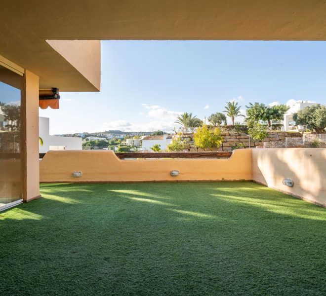 R5049574-Image 1-Ground Floor - 2 Beds - 117 Built