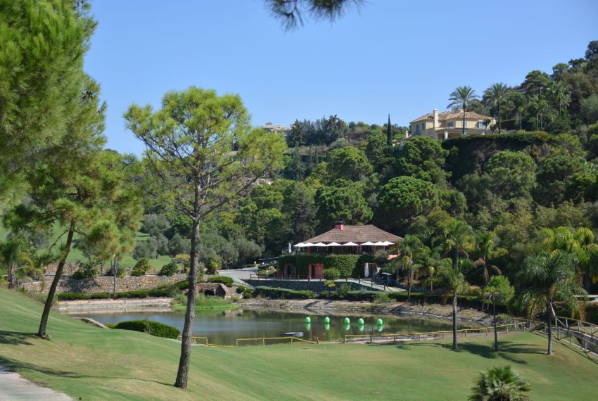 R5049808-Villa-For-Sale-Benahavis-Detached-4-Beds-610-Built-14