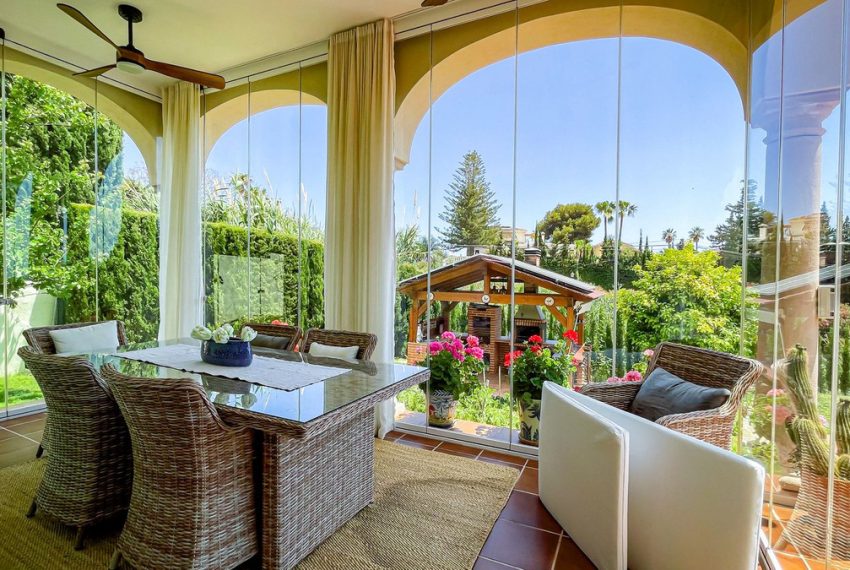 R5049835-Villa-For-Sale-El-Rosario-Detached-6-Beds-460-Built-6