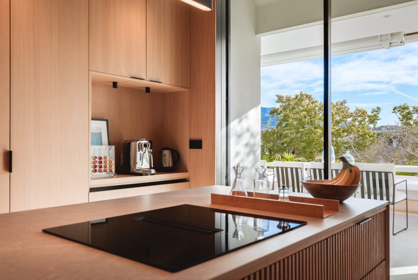 R5049910-Apartment-For-Sale-The-Golden-Mile-Middle-Floor-3-Beds-317-Built-12