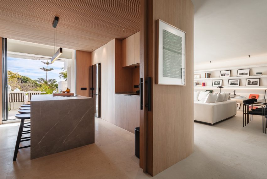 R5049910-Apartment-For-Sale-The-Golden-Mile-Middle-Floor-3-Beds-317-Built-13