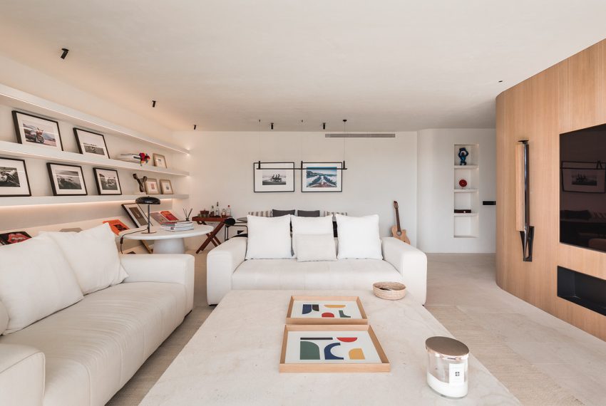 R5049910-Apartment-For-Sale-The-Golden-Mile-Middle-Floor-3-Beds-317-Built-15