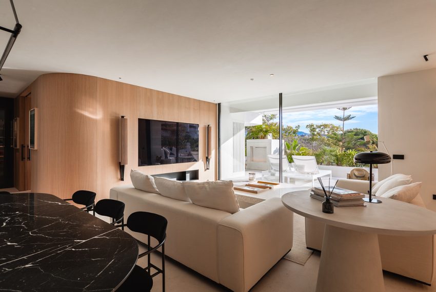 R5049910-Apartment-For-Sale-The-Golden-Mile-Middle-Floor-3-Beds-317-Built-8