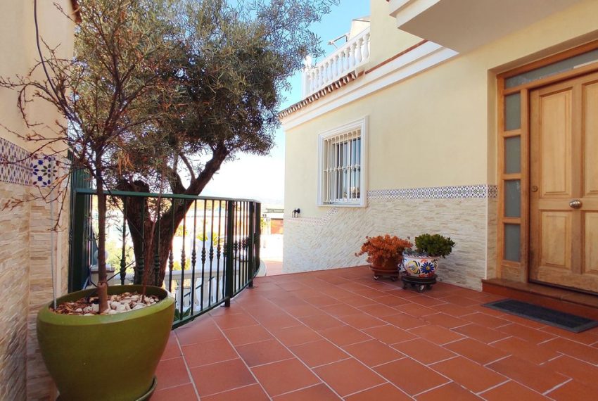 R5050000-Villa-For-Sale-Coin-Detached-3-Beds-221-Built-4