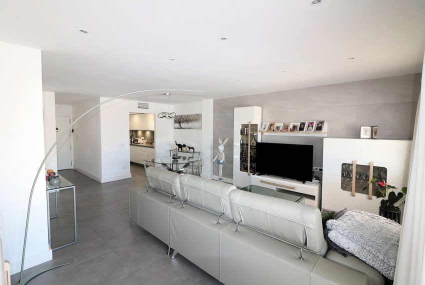 R5050156-Apartment-For-Sale-San-Pedro-de-Alcantara-Penthouse-2-Beds-135-Built-11
