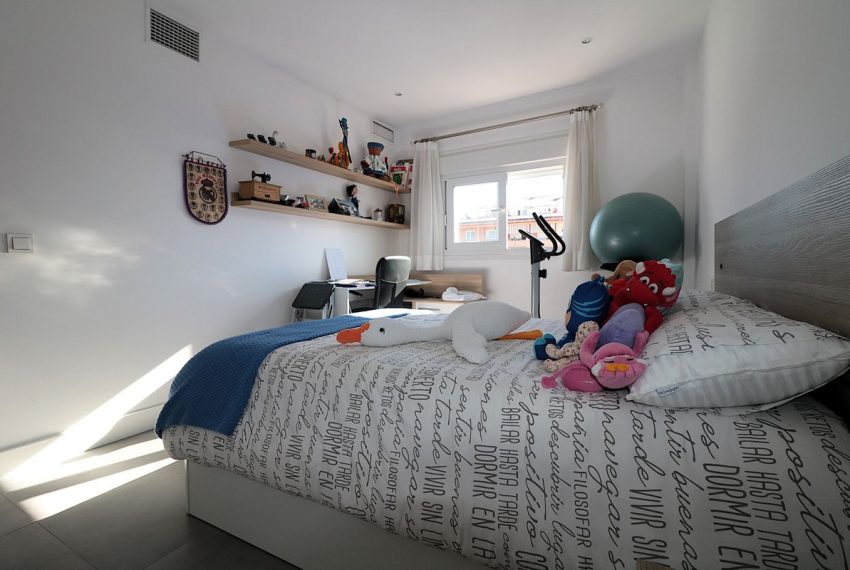 R5050156-Apartment-For-Sale-San-Pedro-de-Alcantara-Penthouse-2-Beds-135-Built-17