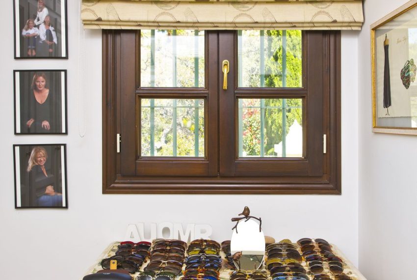 R5050300-Villa-For-Sale-Benahavis-Detached-8-Beds-967-Built-9