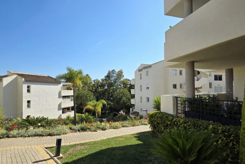 R5050351-Apartment-For-Sale-Elviria-Penthouse-3-Beds-155-Built-12