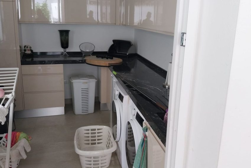 R5050603-Villa-For-Sale-Estepona-Detached-4-Beds-570-Built-16