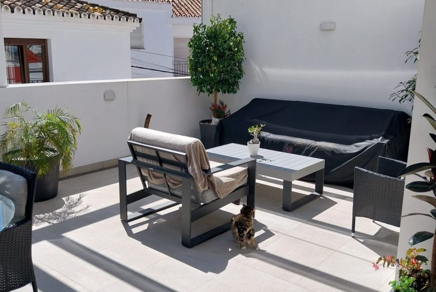 R5050603-Villa-For-Sale-Estepona-Detached-4-Beds-570-Built-4