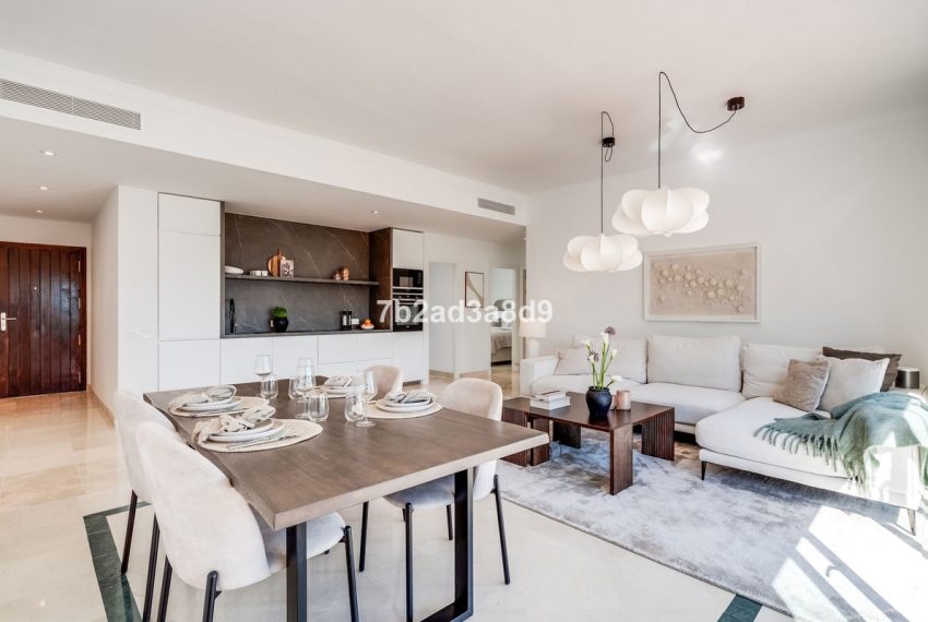 R5050606-Apartment-For-Sale-El-Paraiso-Penthouse-3-Beds-223-Built-2