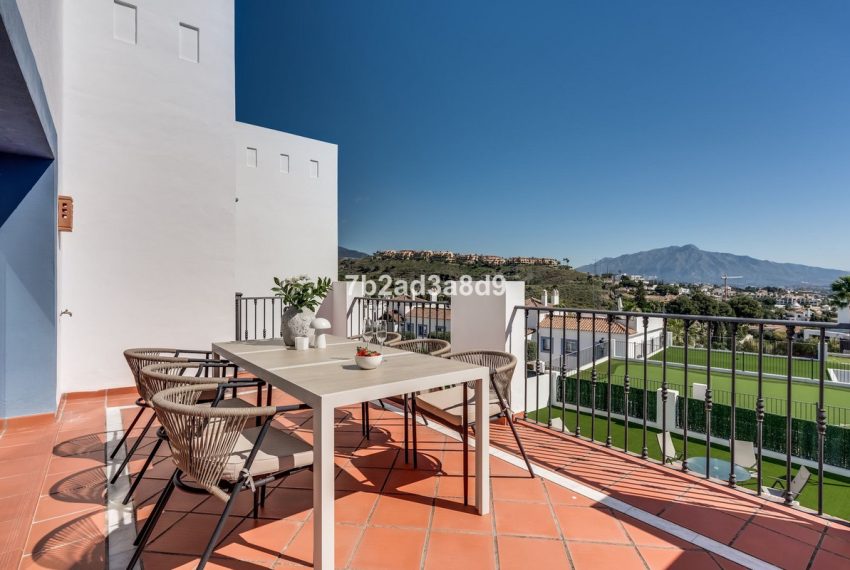 R5050606-Apartment-For-Sale-El-Paraiso-Penthouse-3-Beds-223-Built