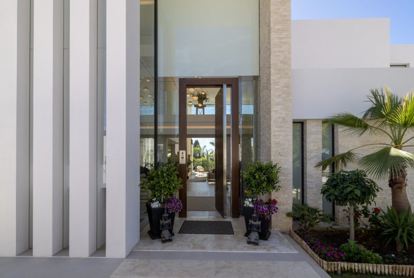 R5050729-Villa-For-Sale-El-Paraiso-Detached-7-Beds-1497-Built-19