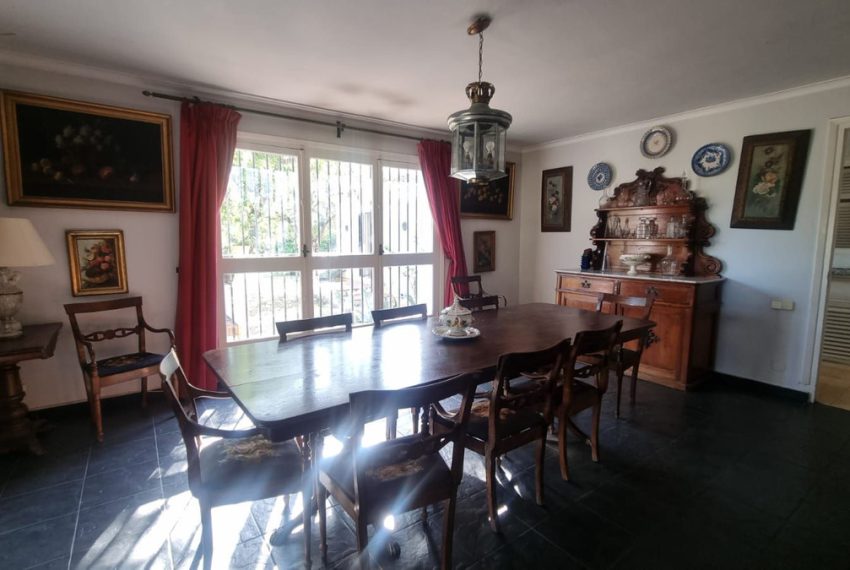 R5051320-Villa-For-Sale-Marbella-Detached-6-Beds-680-Built-18