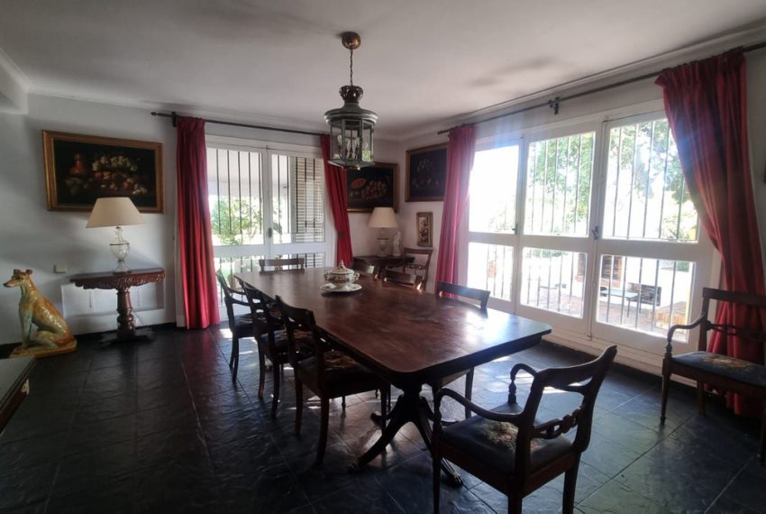 R5051320-Villa-For-Sale-Marbella-Detached-6-Beds-680-Built-19