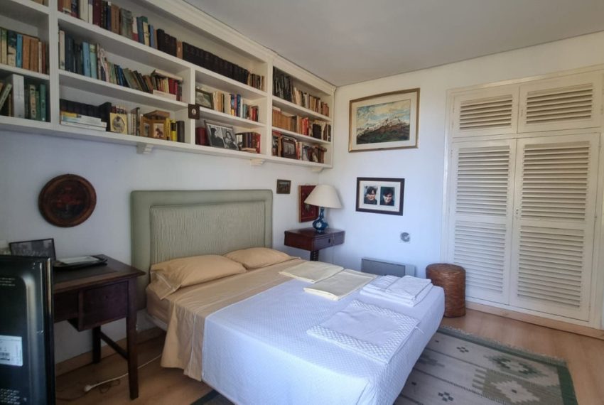 R5051320-Villa-For-Sale-Marbella-Detached-6-Beds-680-Built-3
