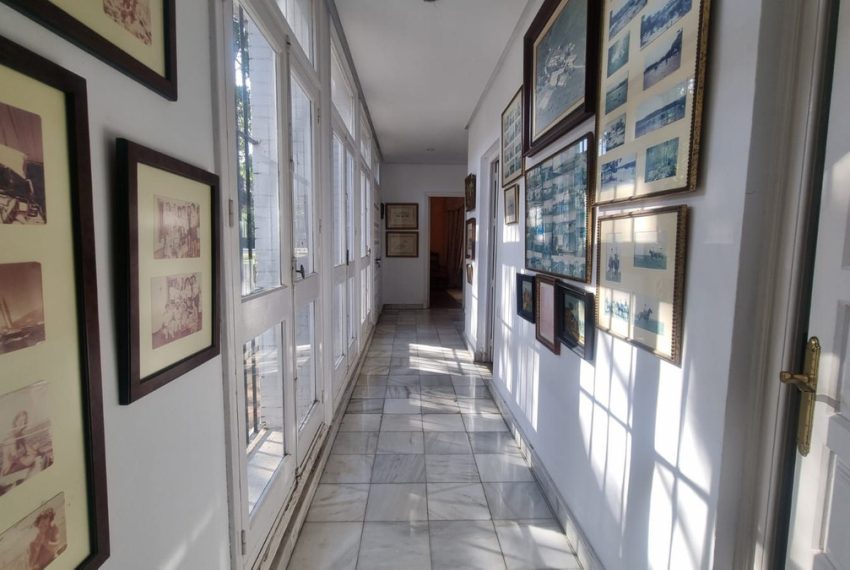 R5051320-Villa-For-Sale-Marbella-Detached-6-Beds-680-Built-8