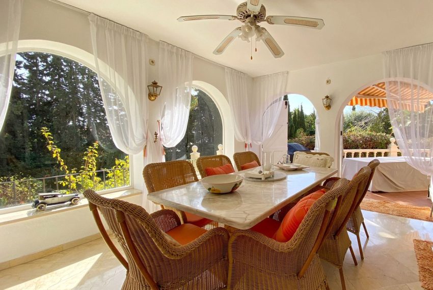 R5051551-Villa-For-Sale-Nagueles-Detached-6-Beds-327-Built-1