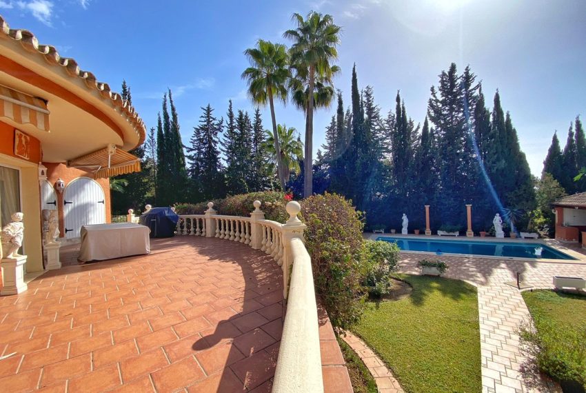 R5051551-Villa-For-Sale-Nagueles-Detached-6-Beds-327-Built-15