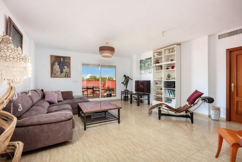 R5052637-Apartment-For-Sale-San-Pedro-de-Alcantara-Penthouse-3-Beds-126-Built