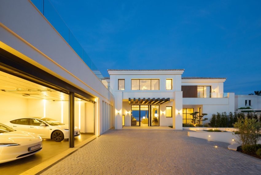 R5054644-Villa-For-Sale-Benahavis-Detached-7-Beds-803-Built-3