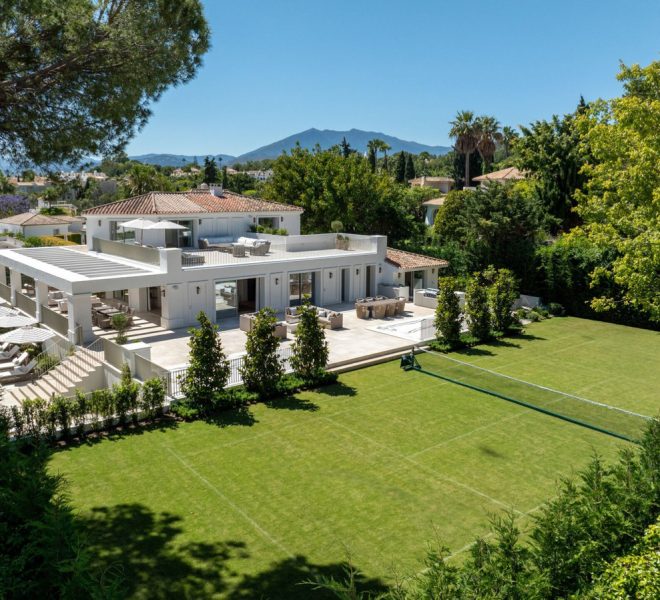 R5054722-Image 1-Detached - 6 Beds - 712 Built