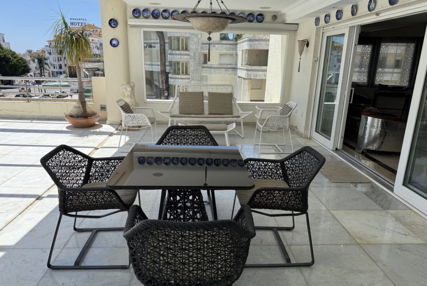 R5054938-Apartment-For-Sale-Puerto-Banus-Middle-Floor-4-Beds-385-Built