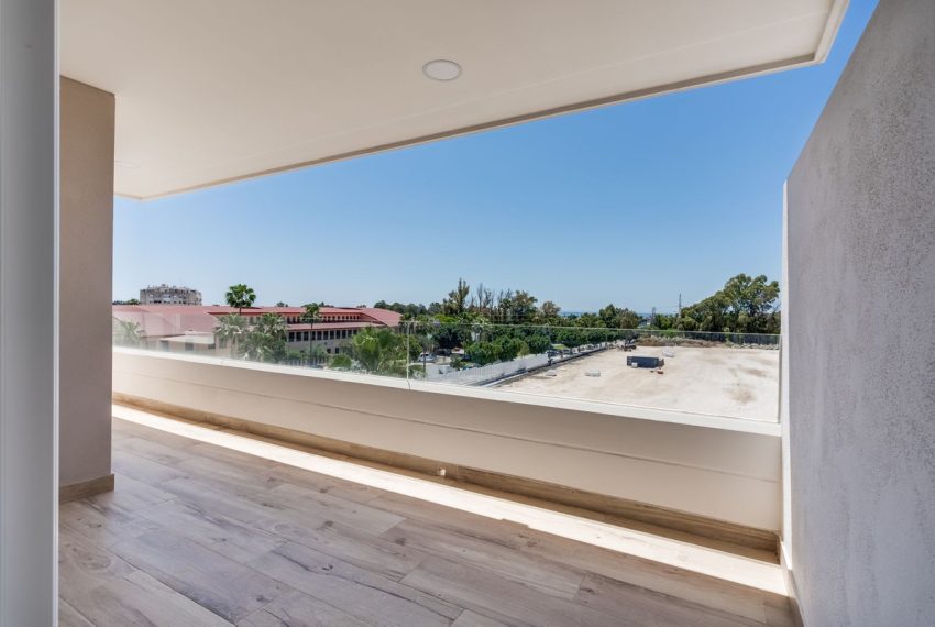 R5054968-Apartment-For-Sale-Nueva-Andalucia-Middle-Floor-3-Beds-80-Built-1
