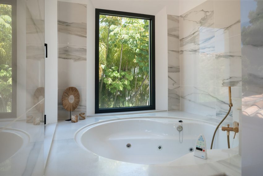 R5055184-Villa-For-Sale-Benahavis-Detached-4-Beds-399-Built-16