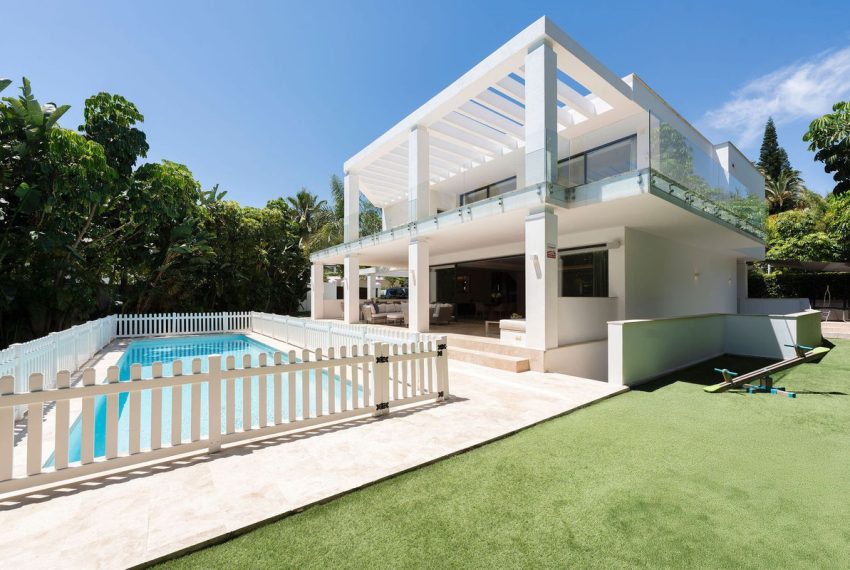 R5055703-Villa-For-Sale-La-Quinta-Detached-5-Beds-630-Built-18