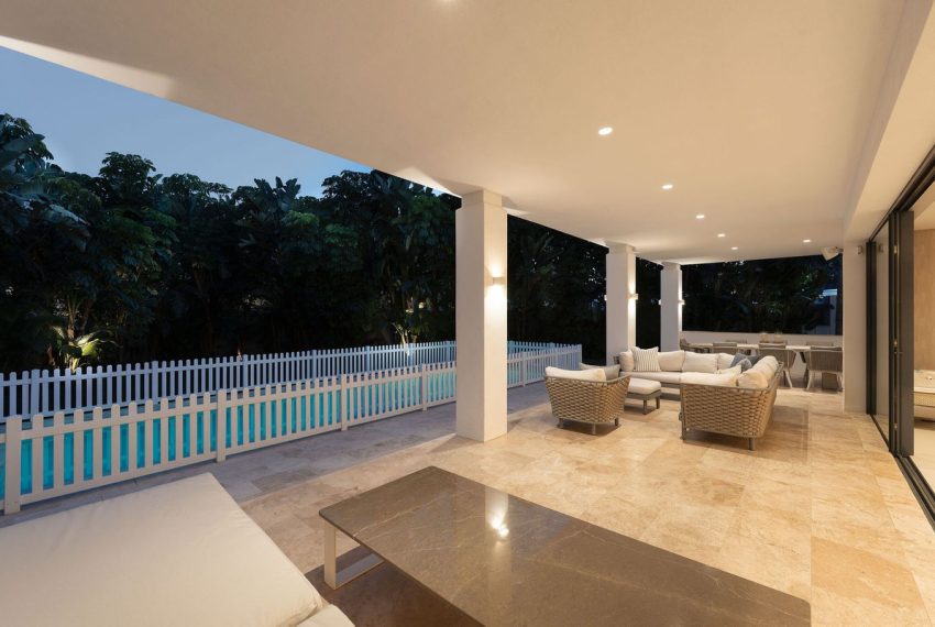 R5055703-Villa-For-Sale-La-Quinta-Detached-5-Beds-630-Built-7