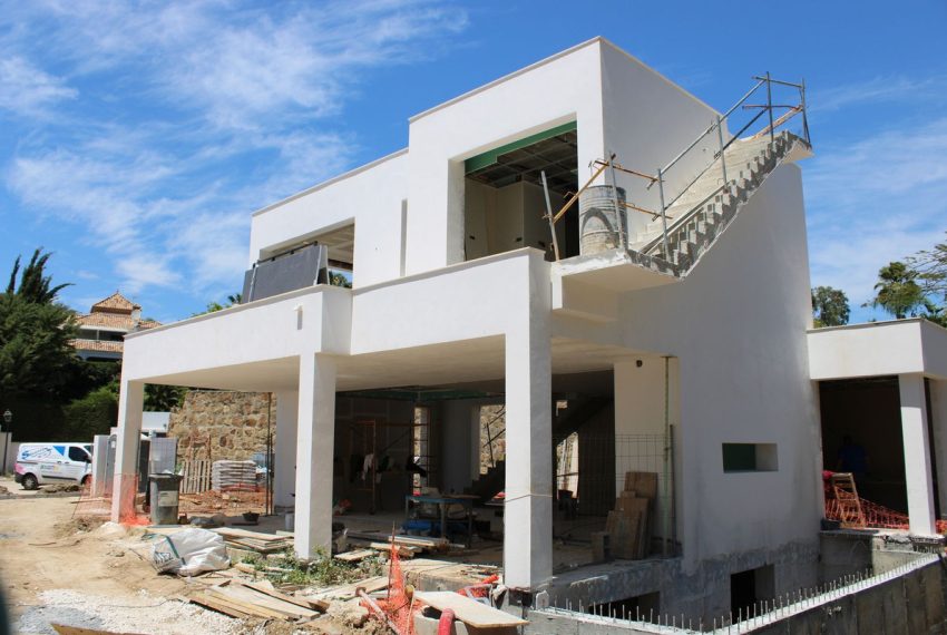 R4014655-Villa-For-Sale-New-Golden-Mile-Detached-6-Beds-418-Built-4