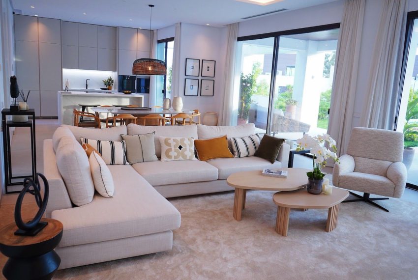 R4441894-Villa-For-Sale-The-Golden-Mile-Detached-5-Beds-730-Built-15