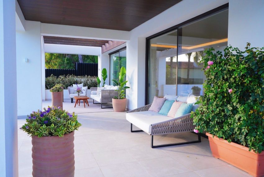R4441894-Villa-For-Sale-The-Golden-Mile-Detached-5-Beds-730-Built-7