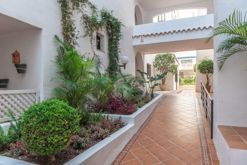 R4588816-Apartment-For-Sale-Puerto-Banus-Middle-Floor-3-Beds-121-Built-1