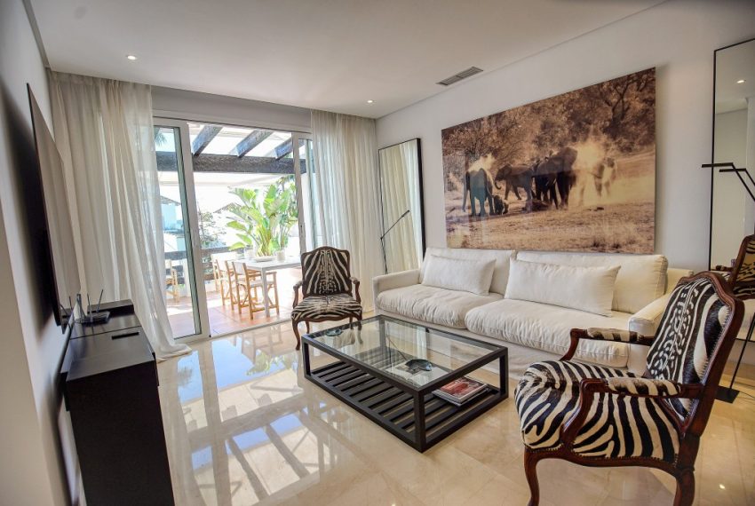 R4689706-Apartment-For-Sale-Estepona-Penthouse-2-Beds-125-Built-1