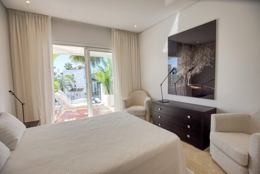 R4689706-Apartment-For-Sale-Estepona-Penthouse-2-Beds-125-Built-16