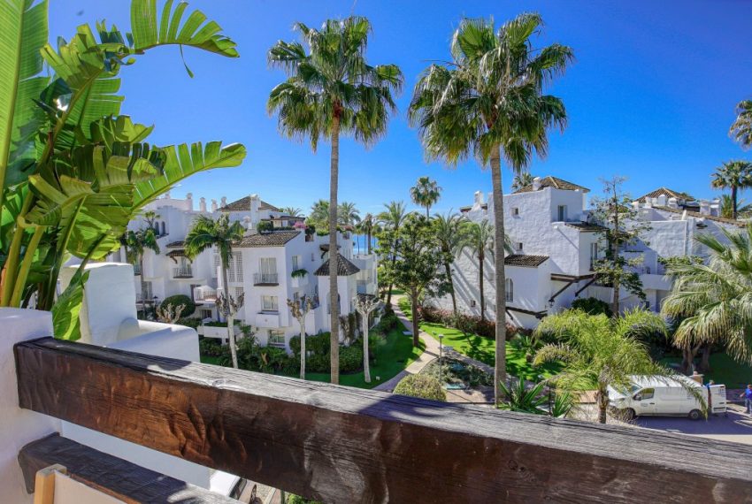 R4689706-Apartment-For-Sale-Estepona-Penthouse-2-Beds-125-Built