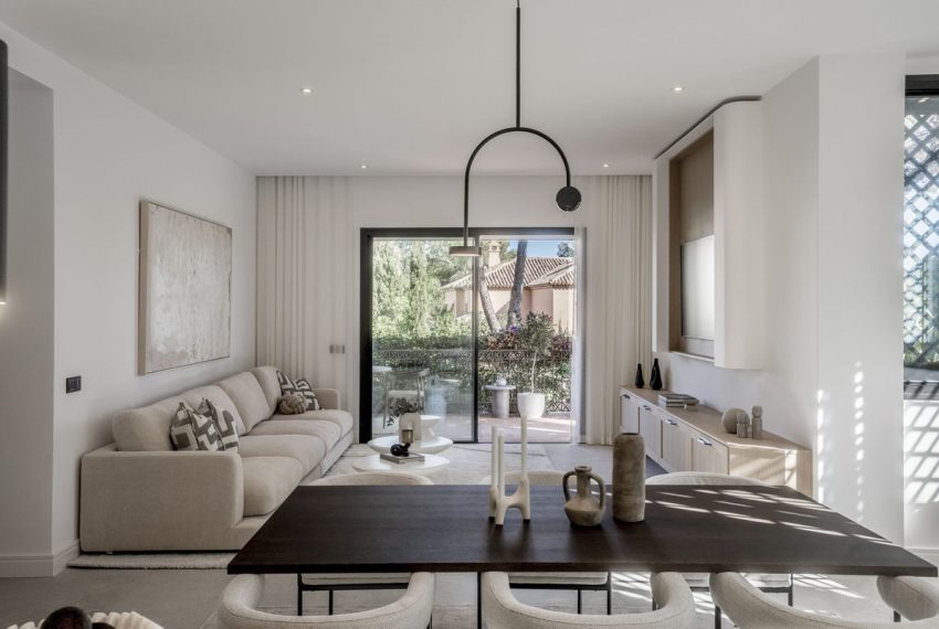 R4792741-Apartment-For-Sale-The-Golden-Mile-Ground-Floor-3-Beds-145-Built-3