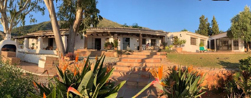 R4819588-Villa-For-Sale-Mijas-Detached-5-Beds-311-Built