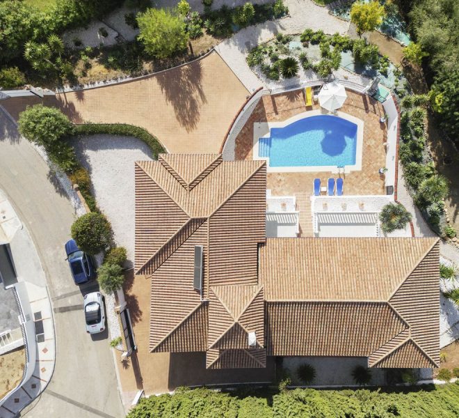 R4863988-Image 1-Detached - 4 Beds - 386 Built