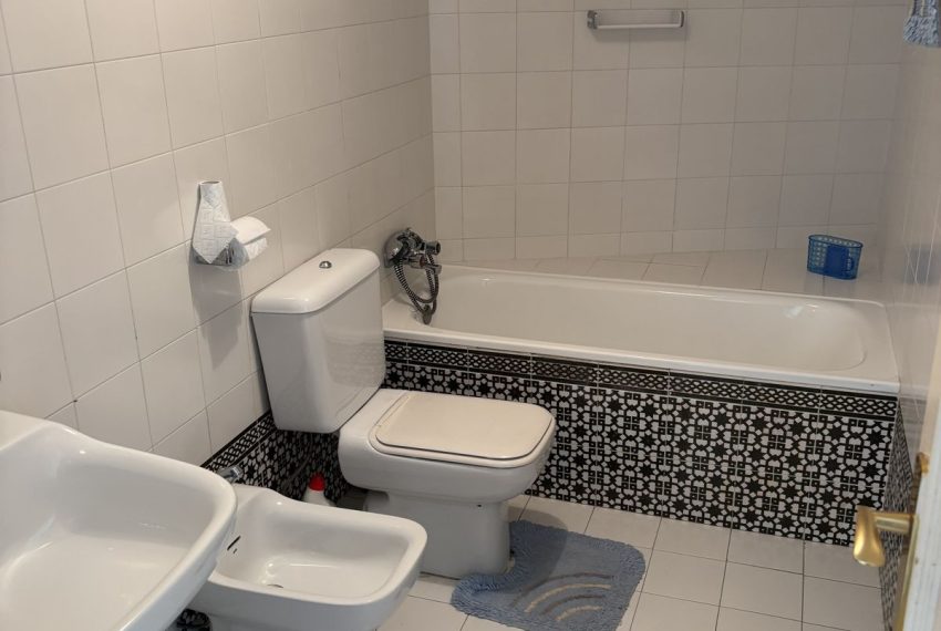 R4895671-Apartment-For-Sale-Calahonda-Ground-Floor-3-Beds-156-Built-17