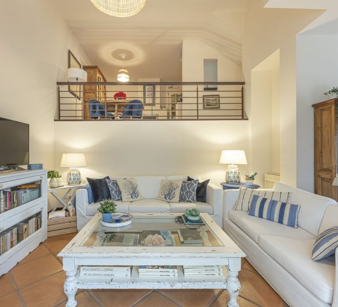 R4898050-Image 1-Semi Detached - 4 Beds - 300 Built
