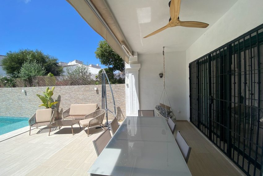 R4898818-Villa-For-Sale-San-Pedro-de-Alcantara-Semi-Detached-3-Beds-200-Built-2