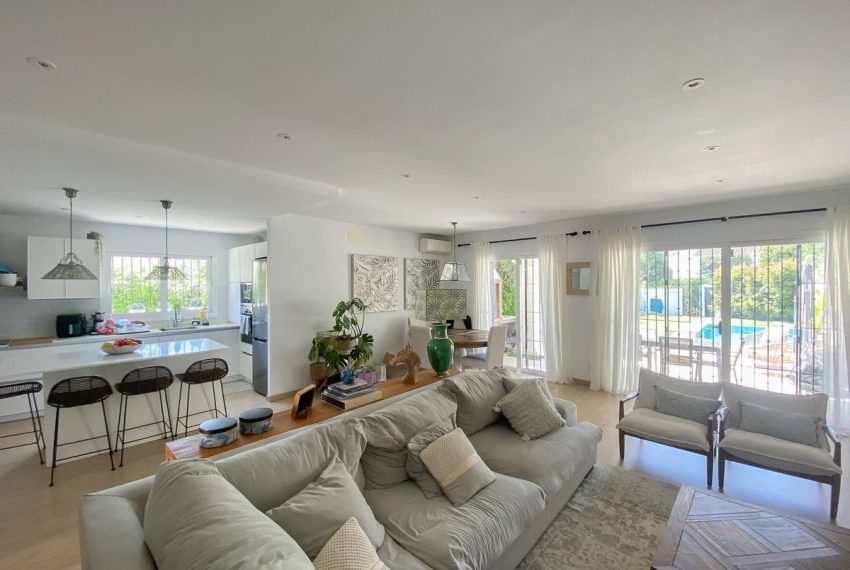 R4898818-Villa-For-Sale-San-Pedro-de-Alcantara-Semi-Detached-3-Beds-200-Built-5