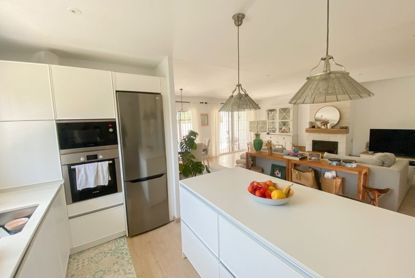R4898818-Villa-For-Sale-San-Pedro-de-Alcantara-Semi-Detached-3-Beds-200-Built-7