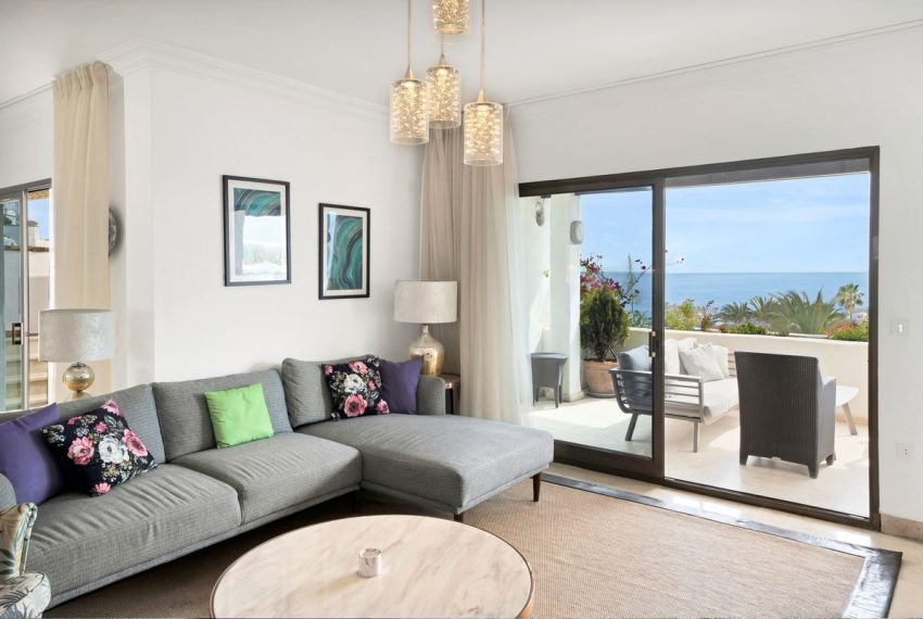 R4906150-Apartment-For-Sale-The-Golden-Mile-Penthouse-3-Beds-220-Built-16