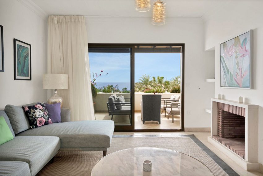R4906150-Apartment-For-Sale-The-Golden-Mile-Penthouse-3-Beds-220-Built-7